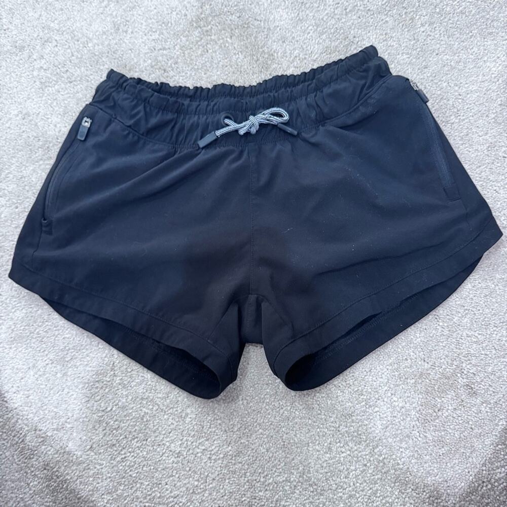 Girls Athleta Girl  Black Athletic Shorts, size M (8-10)